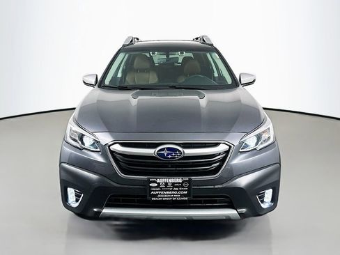 Used 2022 Subaru Outback Touring AWD/4WD image 2