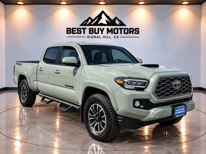 Used 2023 Toyota Tacoma TRD Sport w/ Black Out Package (TMS)