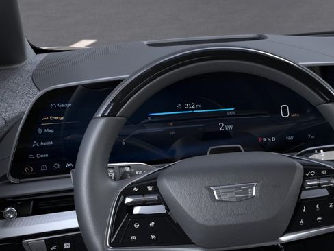 New 2027 Cadillac Optiq Premium Sport w/ LPO, Floor Liner Package AWD/4WD image 18