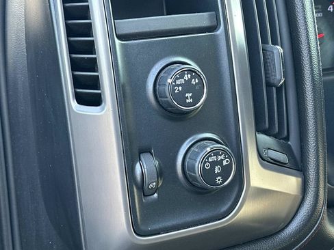 Used 2014 GMC Sierra 1500 SLT w/ All-Terrain Package AWD/4WD image 23