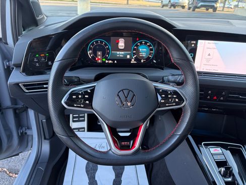 Used 2024 Volkswagen GTI Autobahn FWD image 9