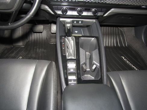 Certified 2025 Honda Accord EX-L image 15