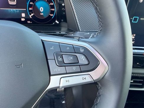 New 2026 Volkswagen Atlas Cross Sport SEL Premium R-Line AWD/4WD image 18