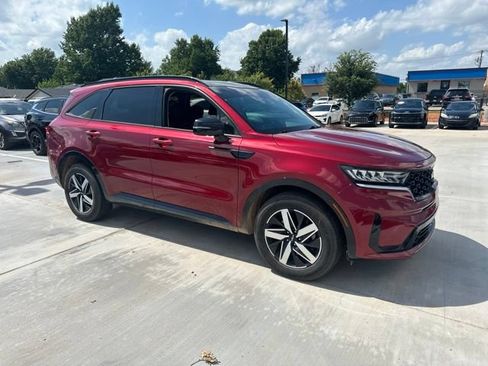 Used 2023 Kia Sorento S w/ Panoramic Sunroof Package FWD image 18