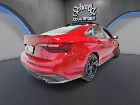 Certified 2023 Volkswagen Jetta GLI Autobahn w/ GLI Black Package FWD image 13