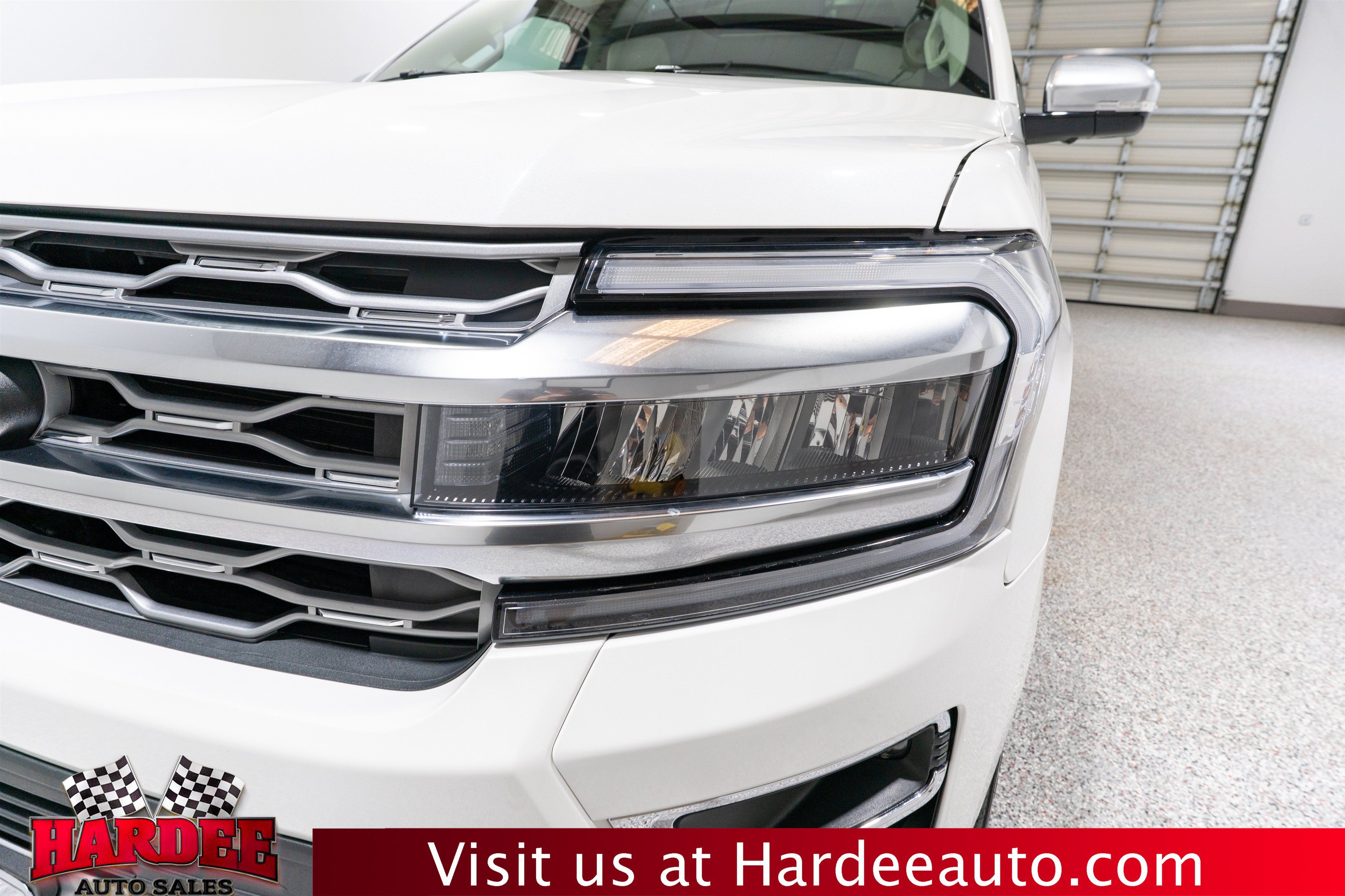 Used 2022 Ford Expedition Max Platinum AWD/4WD image 8