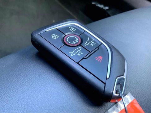 Certified 2024 Chevrolet Corvette Stingray Preferred Cpe image 15