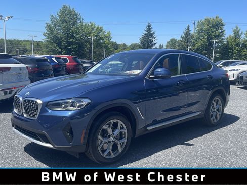 Used 2021 BMW X4 xDrive30i w/ Premium Package AWD/4WD image 1