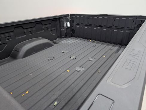 Used 2026 GMC Sierra 2500 AT4X AWD/4WD image 10