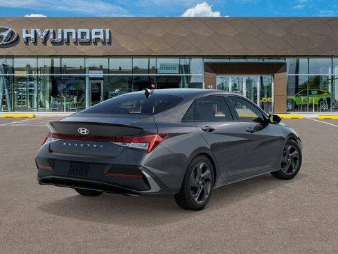 New 2026 Hyundai Elantra Sport FWD image 4