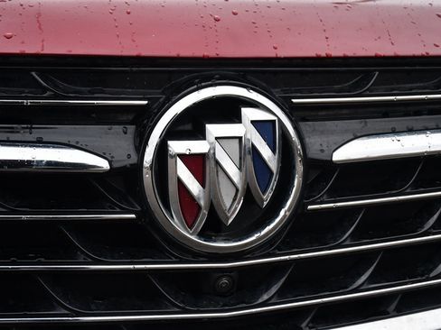 Used 2021 Buick Envision Essence w/ Technology Package I image 35