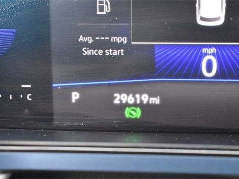 Used 2022 Volkswagen Taos SE image 27