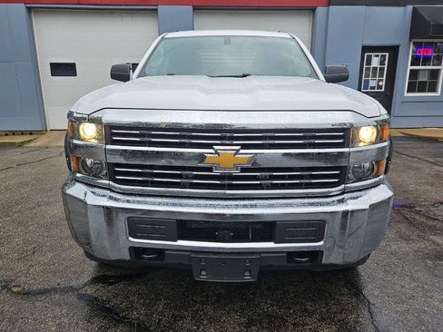 Used 2017 Chevrolet Silverado 2500 W/T w/ WT Fleet Convenience Package AWD/4WD image 3
