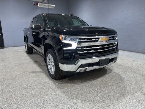 Used 2024 Chevrolet Silverado 1500 LTZ w/ LTZ Convenience Package II AWD/4WD image 1