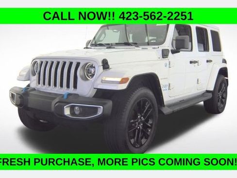 Used 2022 Jeep Wrangler Unlimited Sahara AWD/4WD image 1