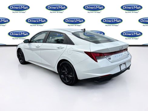 Used 2023 Hyundai Elantra Blue FWD image 5