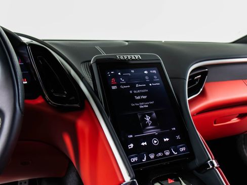 Certified 2022 Ferrari Roma image 37