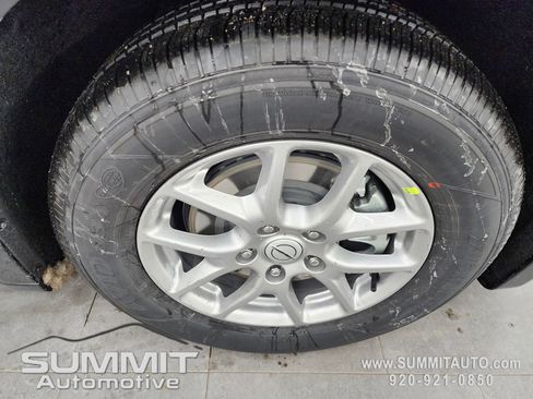 New 2026 Chrysler Voyager LX image 3