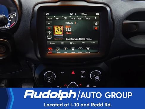 Used 2023 Jeep Renegade Latitude AWD/4WD image 20