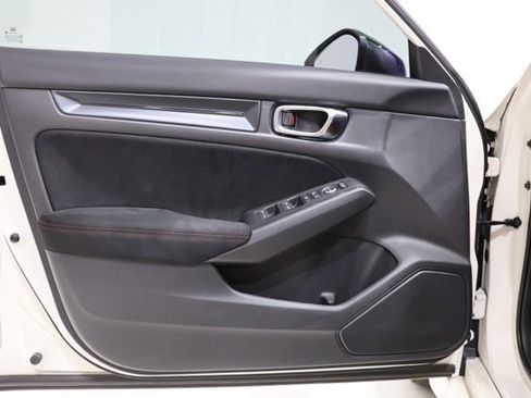 Used 2025 Honda Civic Type R image 19