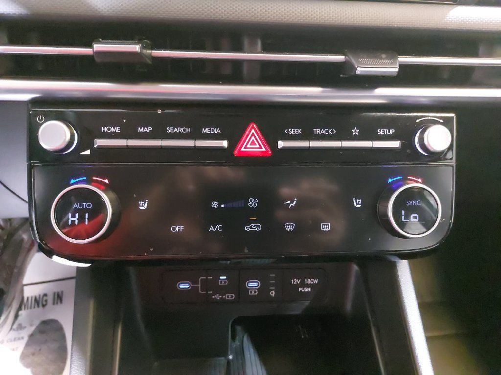 Certified 2025 Hyundai Tucson SEL FWD image 23