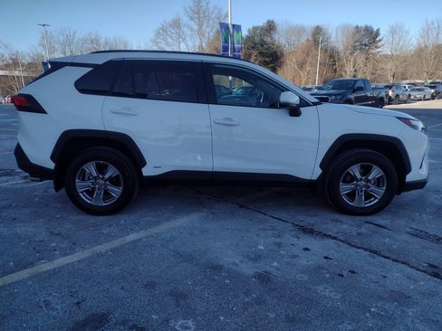 Used 2024 Toyota RAV4 XLE image 10