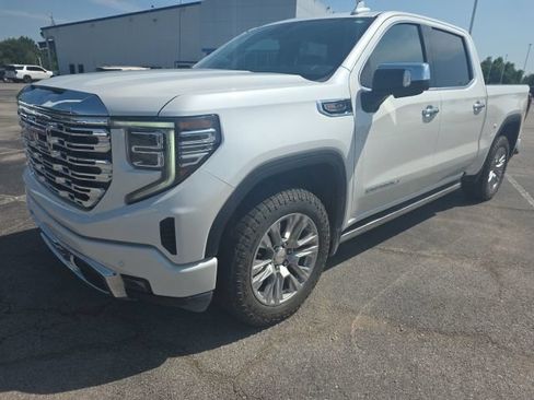 Used 2022 GMC Sierra 1500 Denali AWD/4WD image 5