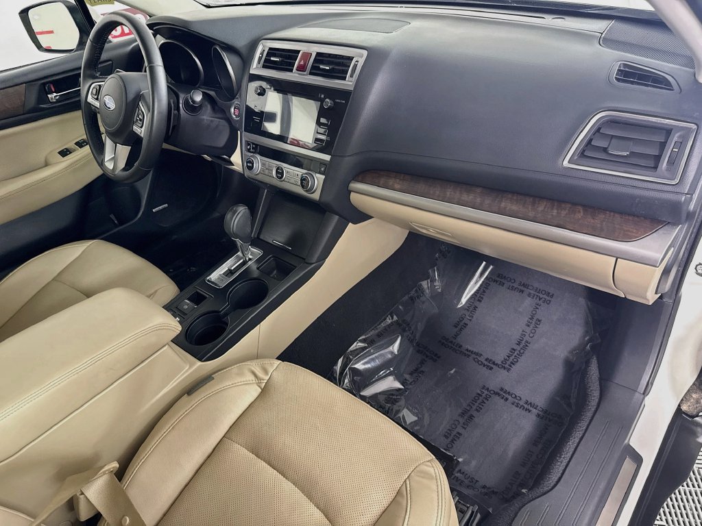 Used 2016 Subaru Outback 2.5i Limited AWD/4WD image 30
