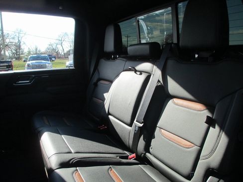 Certified 2024 GMC Sierra 2500 AT4 w/ AT4 Premium Plus Package image 24