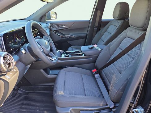 New 2026 Chevrolet Equinox LT image 12