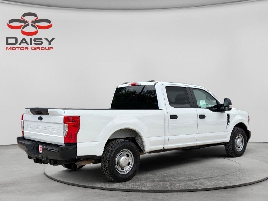 Used 2022 Ford F250 XL w/ Power Equipment Group RWD image 5