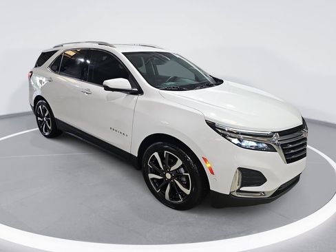 Used 2022 Chevrolet Equinox Premier FWD image 3