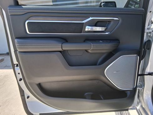 New 2026 RAM 1500 Laramie AWD/4WD image 21