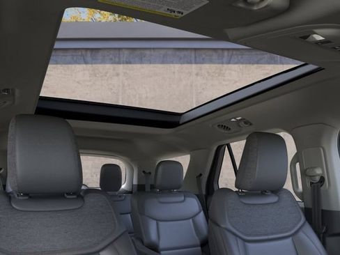 New 2026 Ford Explorer Active w/ Active Comfort Package AWD/4WD image 22