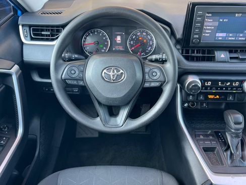 Certified 2019 Toyota RAV4 XLE w/ Convenience Package FWD image 16