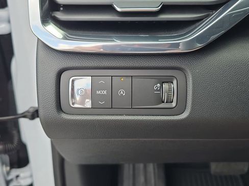 New 2026 GMC Acadia Denali w/ Super Cruise Package FWD image 24
