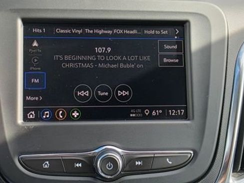 Used 2024 Chevrolet Equinox LT image 19