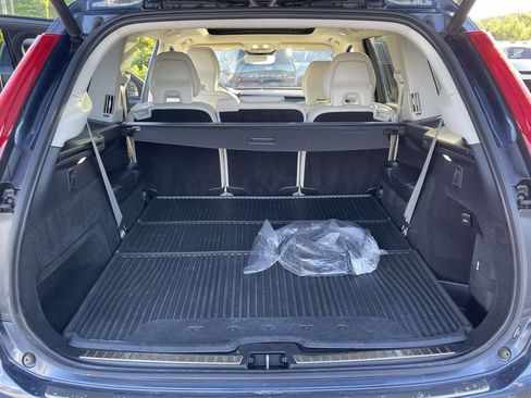 Used 2023 Volvo XC90 T8 Plus w/ Protection Package Premier AWD/4WD image 30
