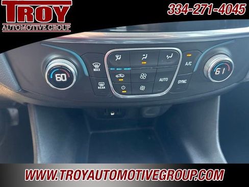 Used 2019 Chevrolet Traverse LT FWD image 40
