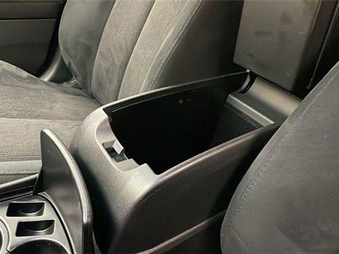 Used 2012 Nissan Altima 2.5 S w/ 20th Anniversary Pkg image 22