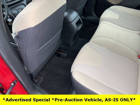 Used 2014 Dodge Dart SXT image 26