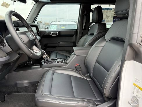New 2025 Ford Bronco Badlands image 46