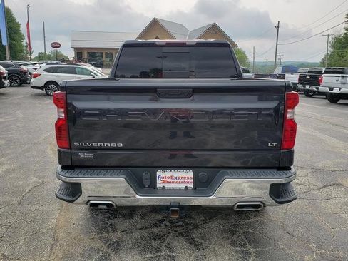 Used 2022 Chevrolet Silverado 1500 LT w/ Z71 Off-Road Package AWD/4WD image 6
