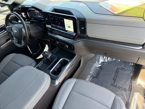 Used 2024 Chevrolet Silverado 1500 LTZ w/ LTZ Premium Package AWD/4WD image 31