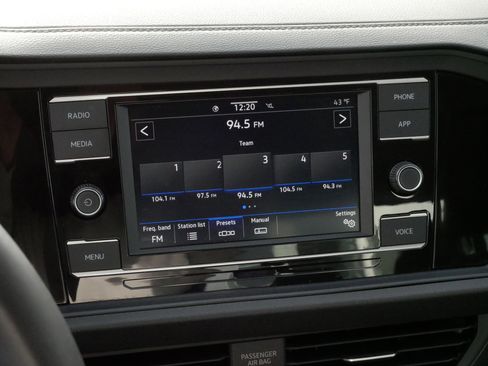 Used 2024 Volkswagen Jetta S image 22