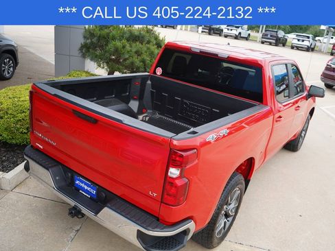 Used 2023 Chevrolet Silverado 1500 LT AWD/4WD image 16