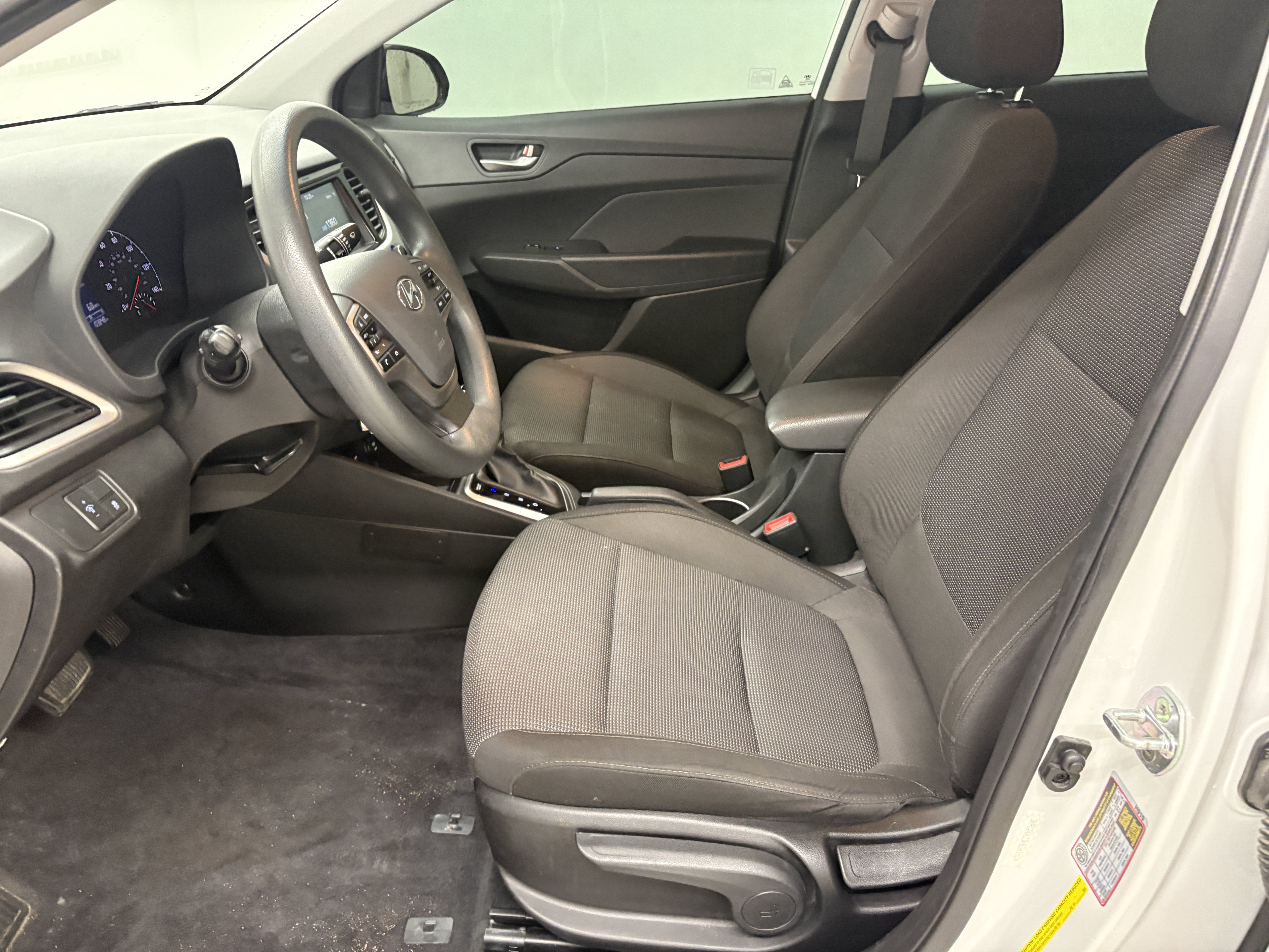 Used 2019 Hyundai Accent SEL FWD image 11