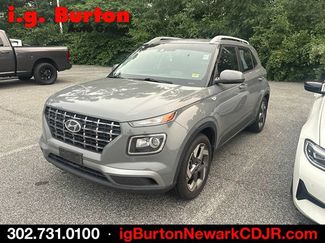 Used 2022 Hyundai Venue SEL FWD video 2