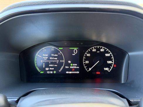Used 2025 Honda CR-V Sport image 17
