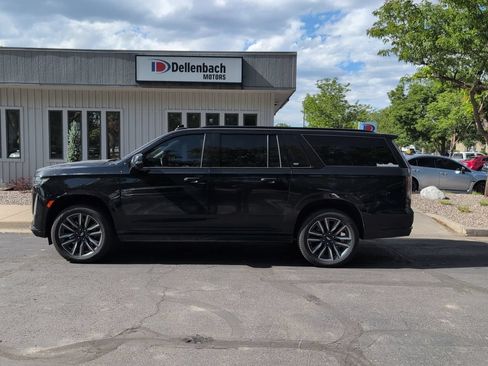 Used 2022 Cadillac Escalade ESV Sport w/ Touring Package AWD/4WD image 1